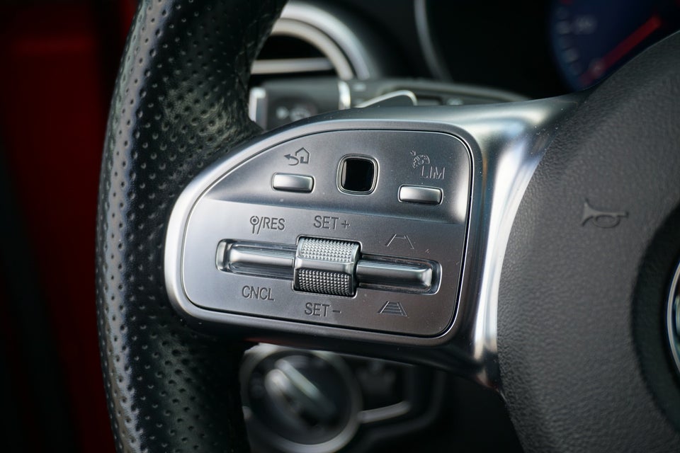 Mercedes C220 d 2,0 AMG Line stc. aut. 4Matic 5d