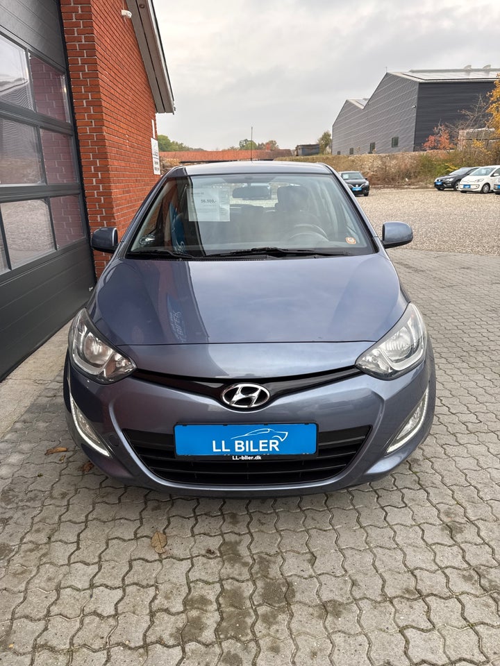 Hyundai i20 1,25 Classic XTR 5d