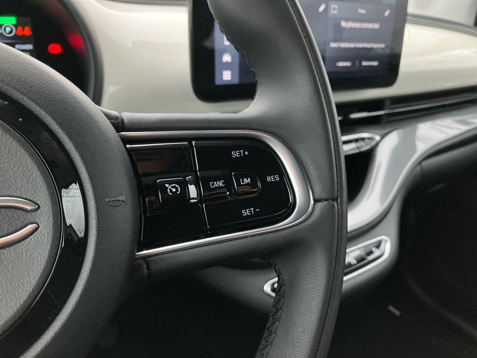 Fiat 500e 42 Icon Cabrio 2d