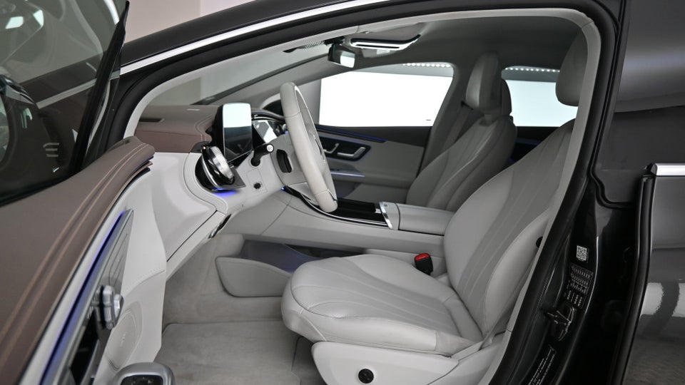 Mercedes EQE350+ 4d