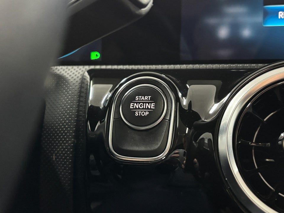 Mercedes A250 e 1,3 aut. 4d