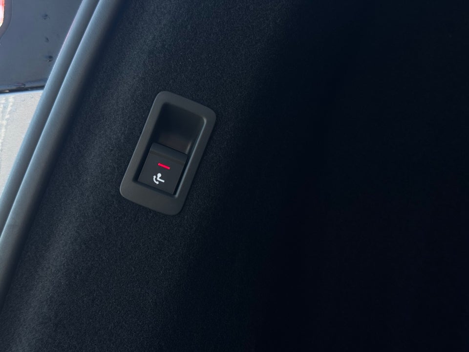 Audi Q4 e-tron 40 Attitude 5d