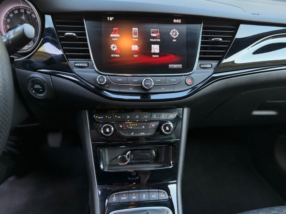 Opel Astra 1,4 T 150 Exclusive Sports Tourer 5d