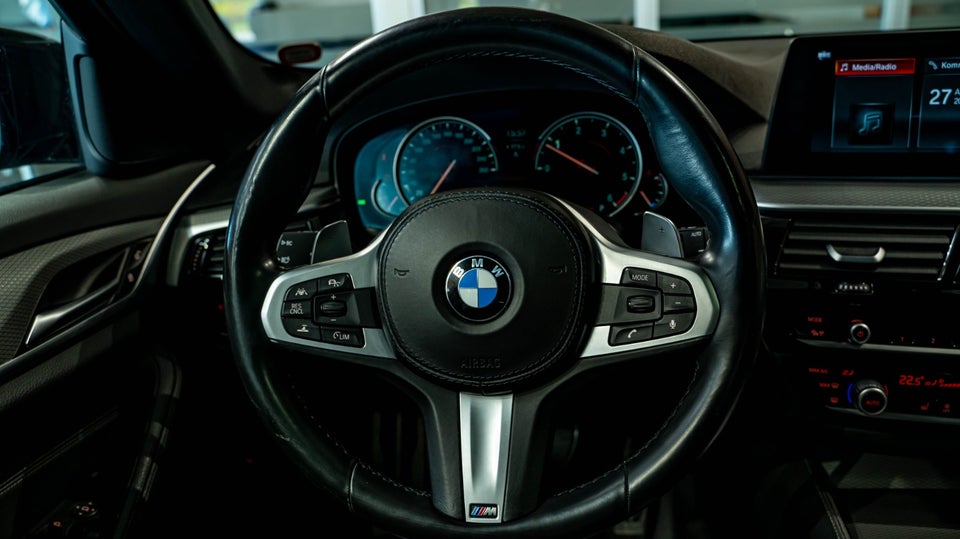 BMW 530d 3,0 Touring M-Sport aut. 5d