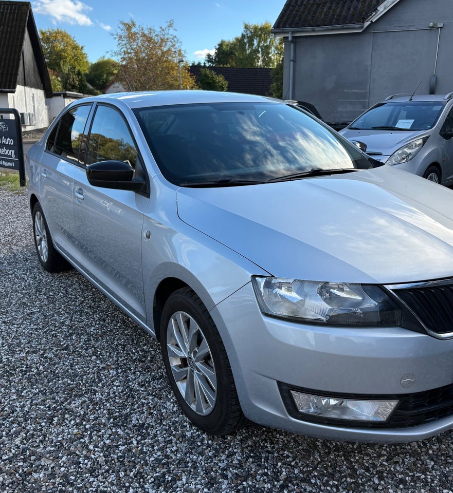 Skoda Rapid 1,2 TSi 105 Sport 5d
