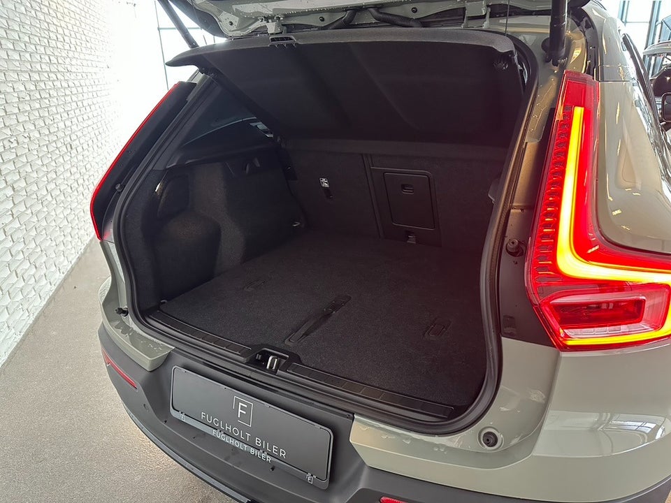 Volvo XC40 P6 ReCharge Ultimate 5d