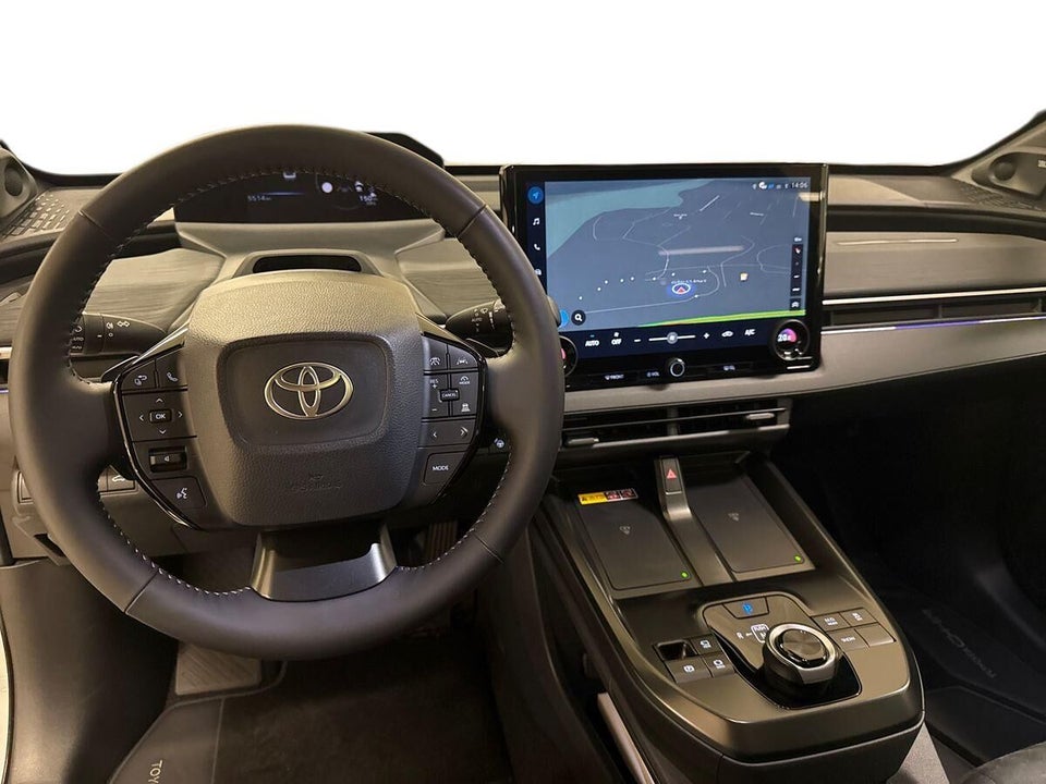 Toyota C-HR+ 77 Executive AWD 5d