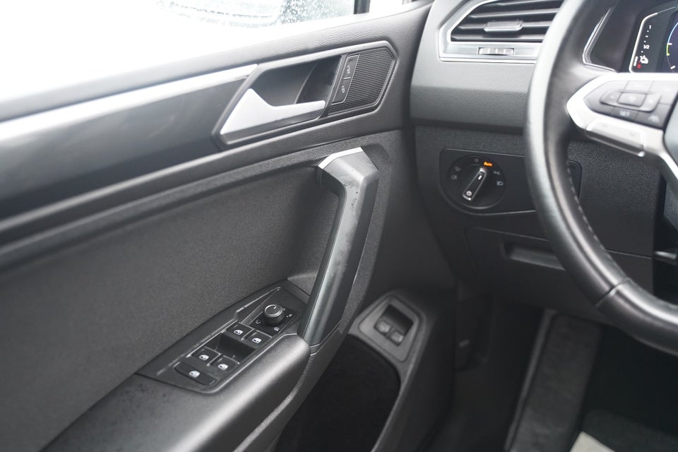 VW Tiguan 1,4 eHybrid Elegance DSG 5d