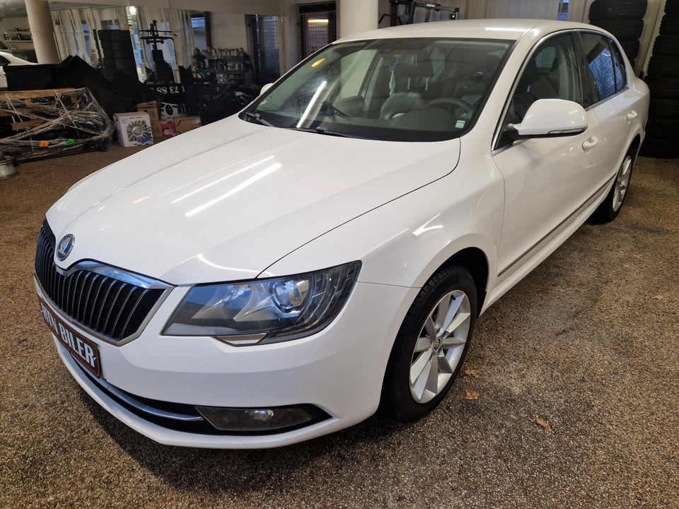 Skoda Superb 2,0 TDi 170 Elegance DSG 5d