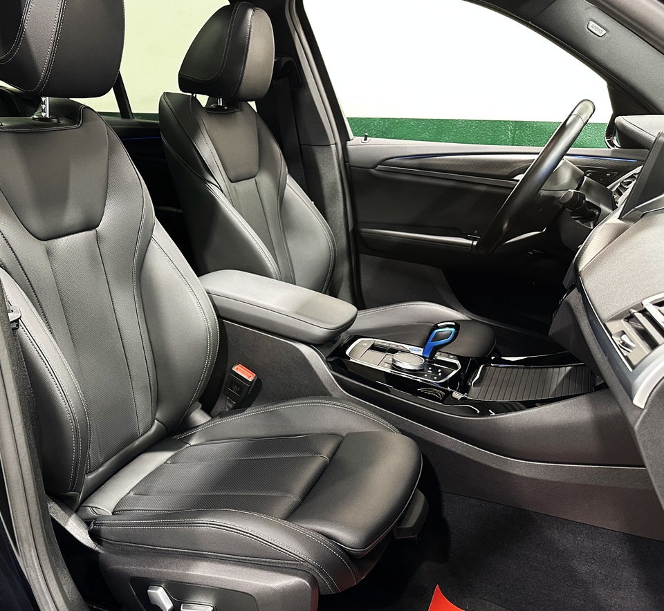 BMW iX3 Charged M-Sport 5d