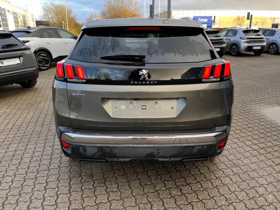 Peugeot 3008 1,2 e-THP 130 Allure EAT6 5d