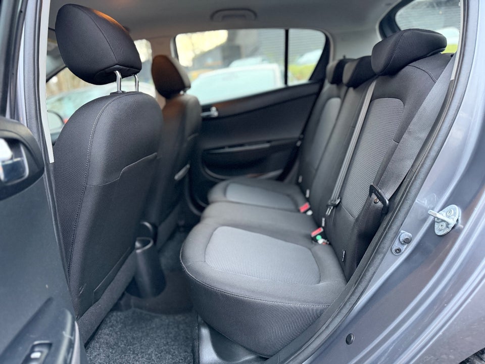 Hyundai i20 1,4 Classic 5d