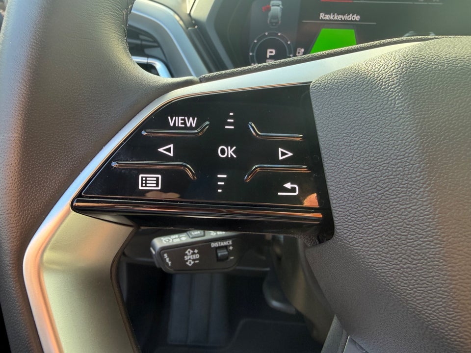 Audi Q4 e-tron 55 quattro 5d