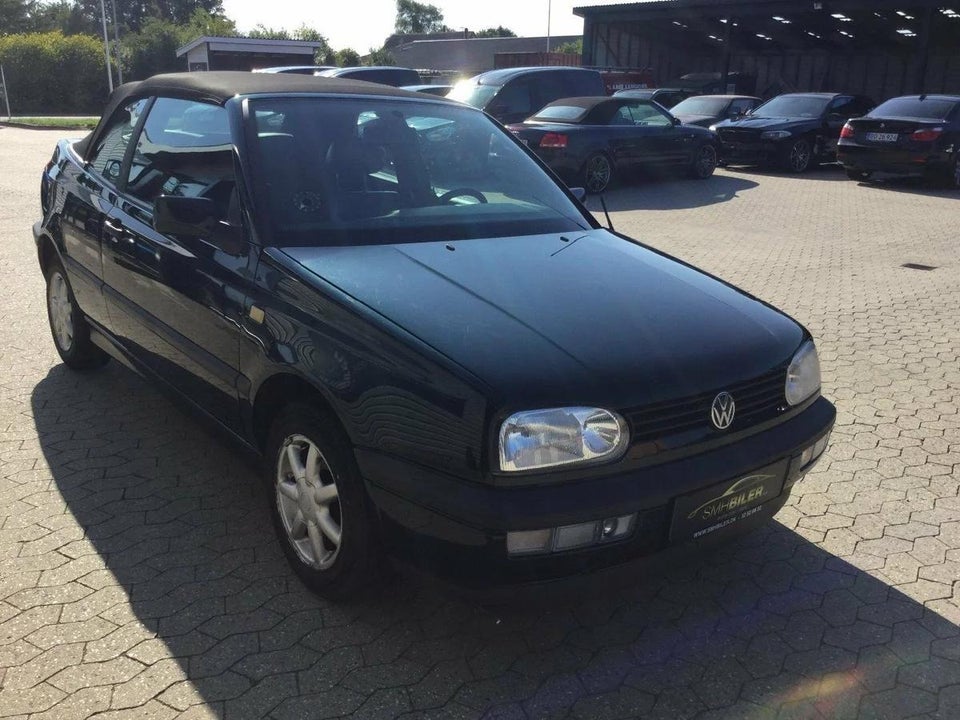 VW Golf III 1,8 Cabriolet aut. 2d