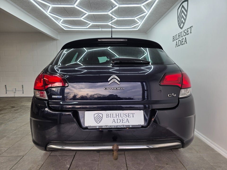 Citroën C4 1,6 BlueHDi 120 Challenge EAT6 5d