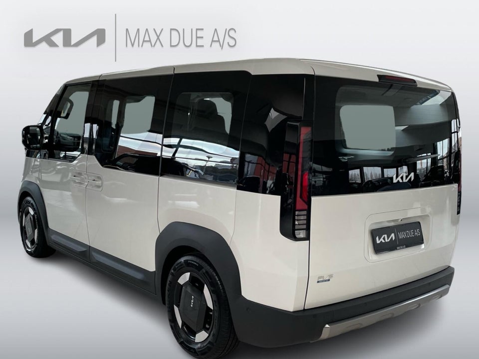 Kia PV5 71 Long Range Upgrade 5d