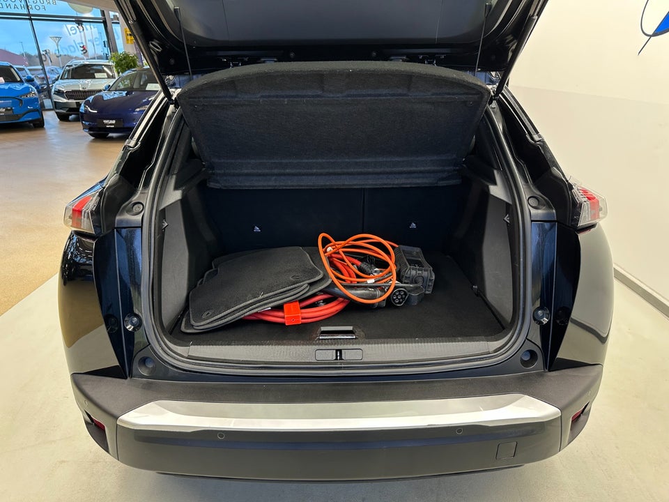 Peugeot e-2008 50 GT Pack 5d