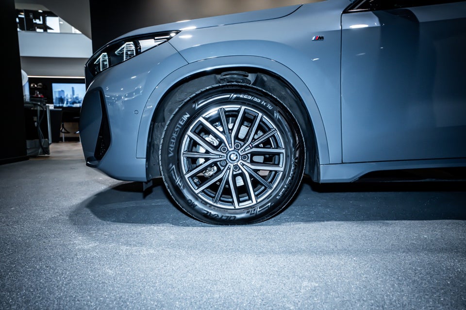 BMW iX1 eDrive20 M-Sport 5d