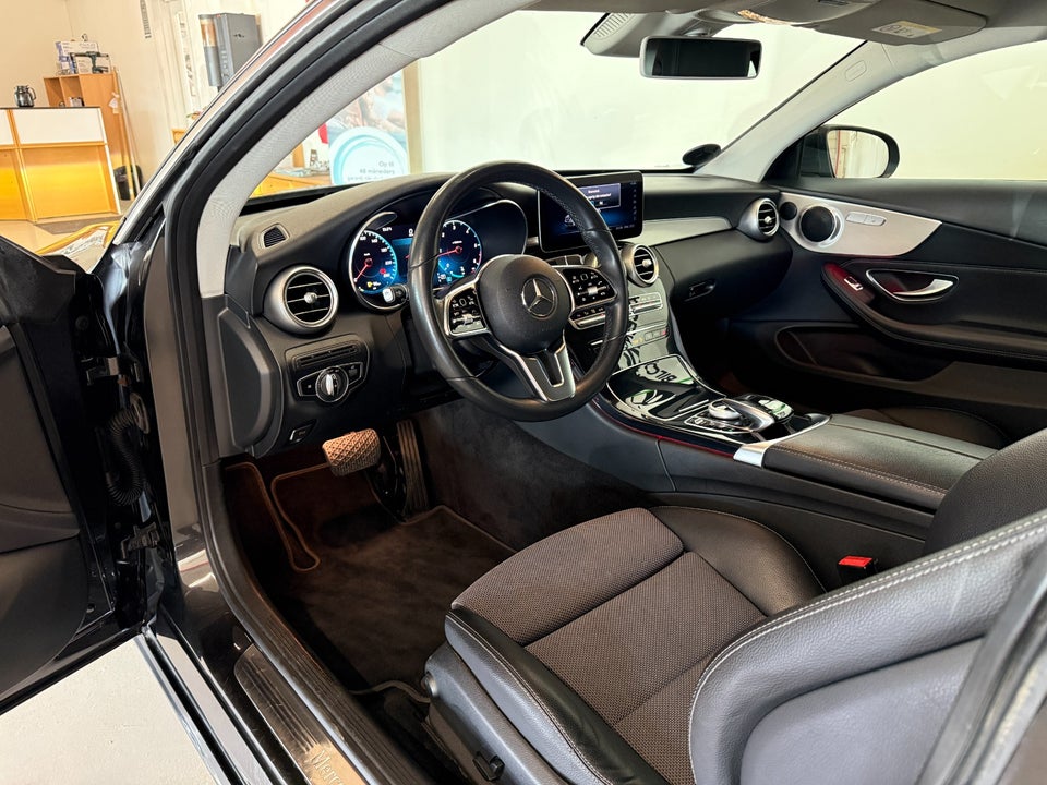Mercedes C220 d 2,0 Advantage AMG Coupé aut. 2d