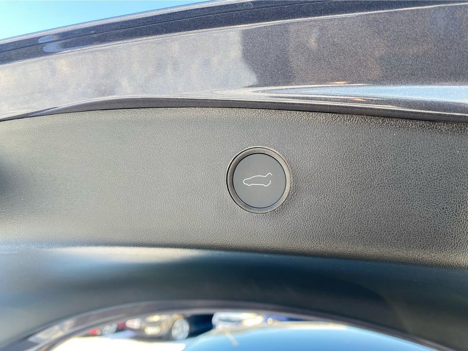 Tesla Model 3 Performance AWD 4d