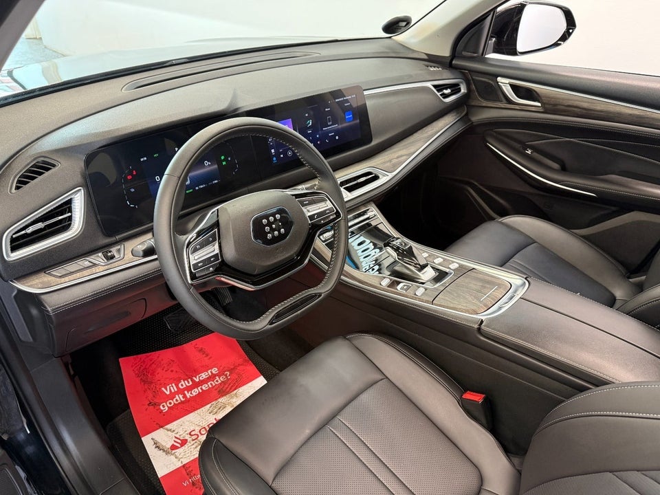 Navor E5 1,5 PHEV Rock 5d