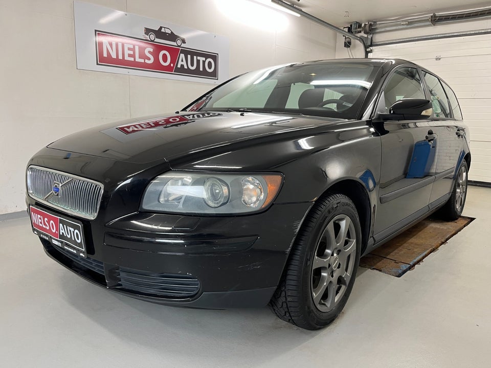 Volvo V50 1,6 Kinetic 5d