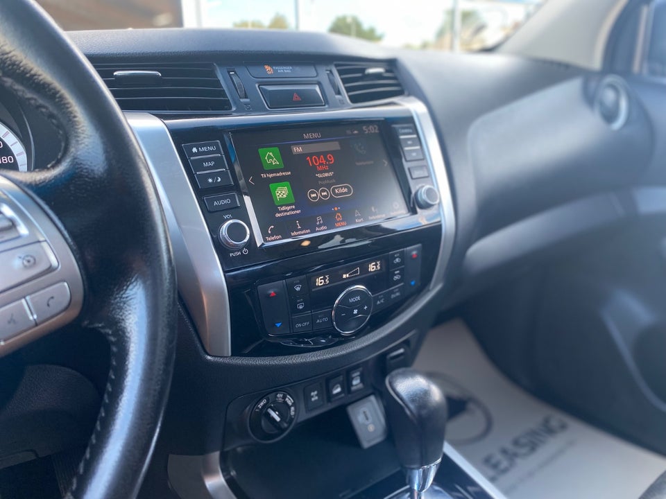 Nissan Navara 2,3 dCi 190 Db.Kab Tekna aut. 4d