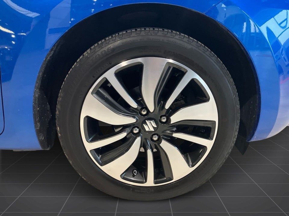 Suzuki Swift 1,0 Boosterjet SHVS Exclusive 5d