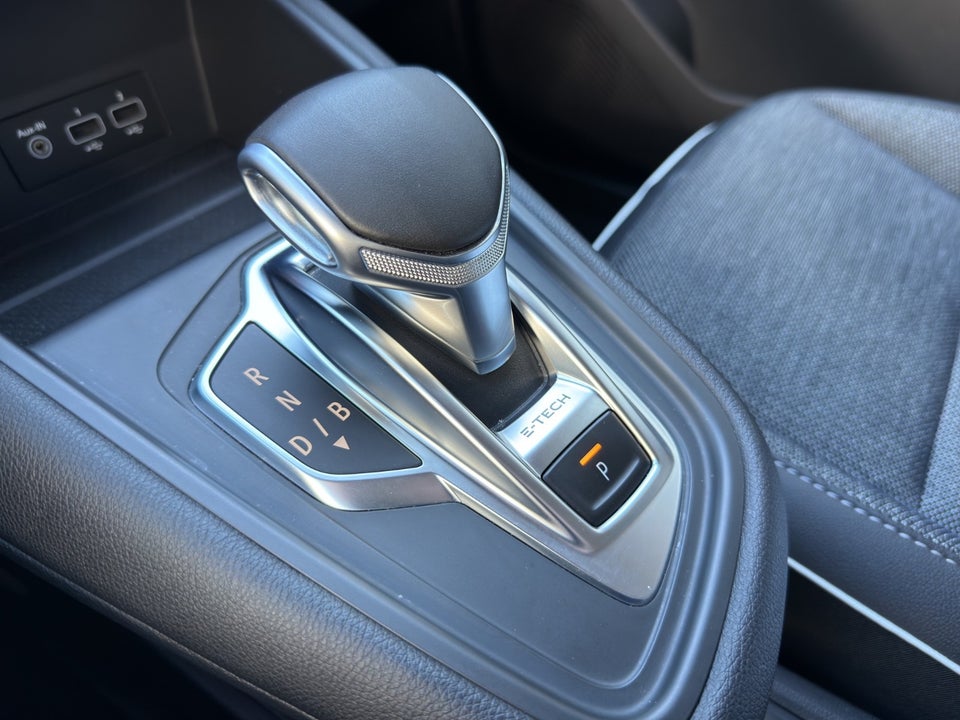 Renault Captur 1,6 E-Tech Intens 5d