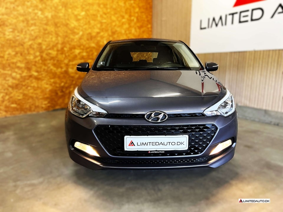 Hyundai i20 1,25 Passion 5d