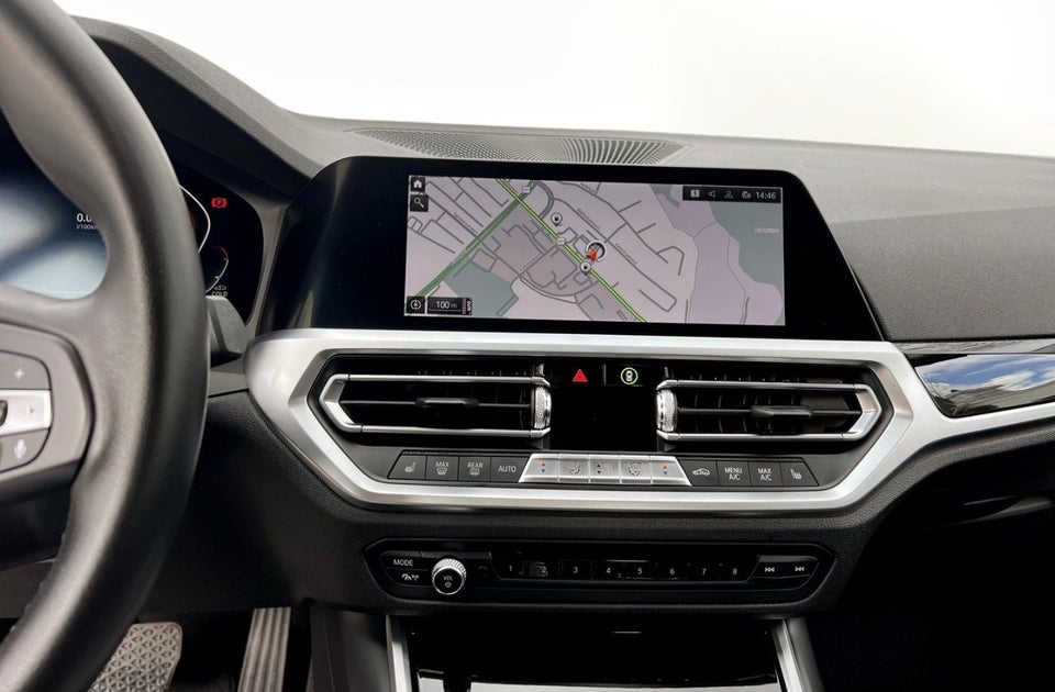 BMW 330i 2,0 Sport Line aut. 4d