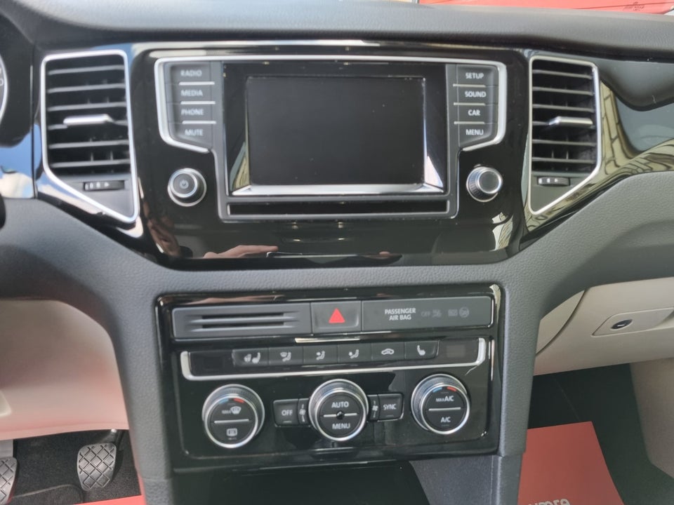 VW Golf Sportsvan 1,4 TSi 125 Highline BMT 5d