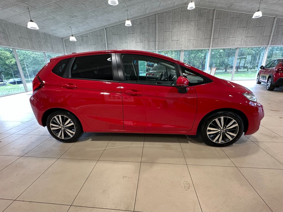 Honda Jazz 1,3 i-VTEC Elegance CVT 5d