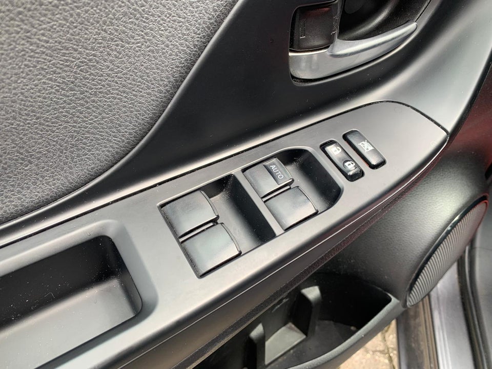 Toyota Yaris 1,5 Hybrid H2 e-CVT 5d