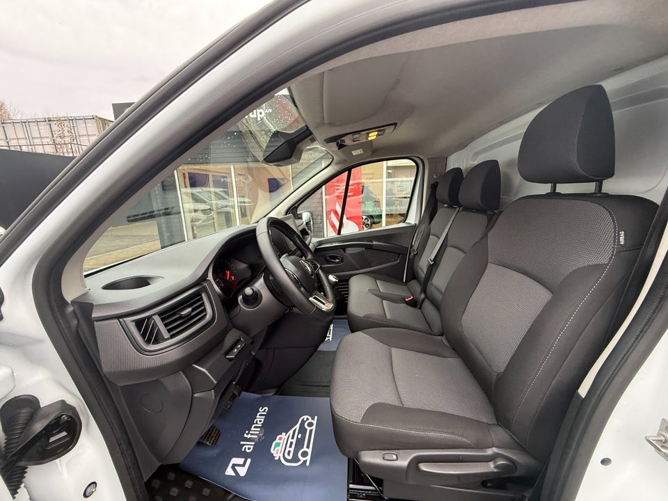 Renault Trafic 2,0 dCi 130 L2H1