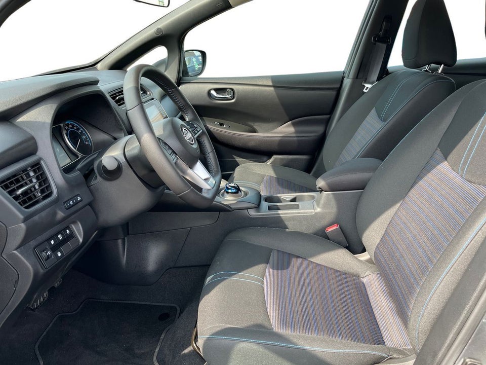 Nissan Leaf 39 Acenta 5d