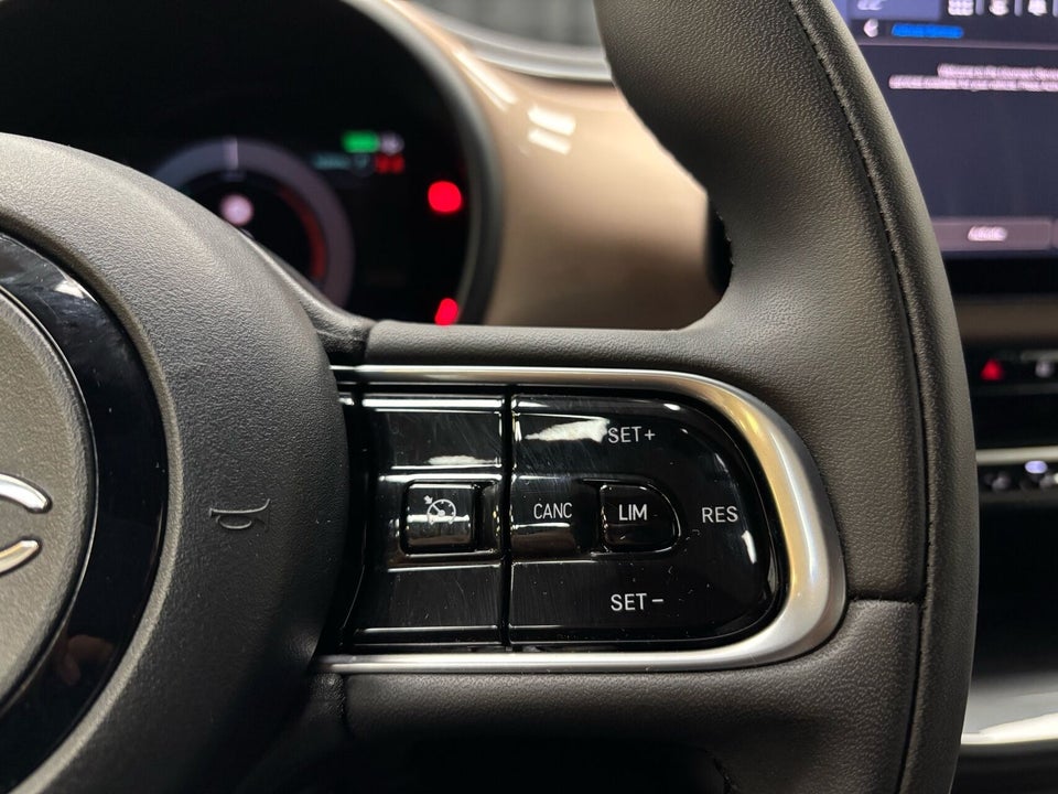 Fiat 500e 42 Icon Cabrio 2d