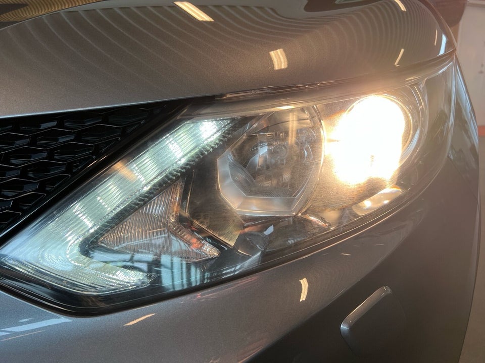 Nissan Qashqai 1,2 Dig-T 115 Acenta 5d