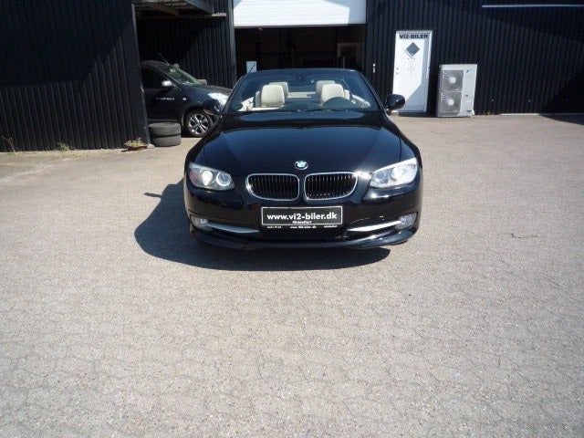 BMW 320d 2,0 Cabriolet aut. 2d