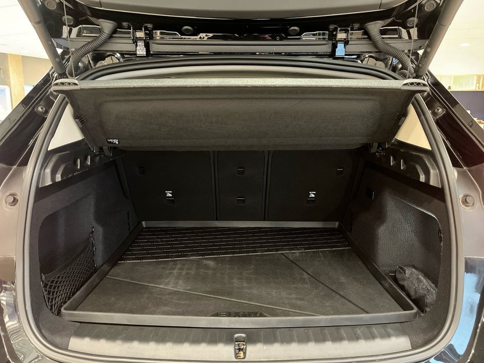 BMW iX1 xDrive30 X-Line 5d