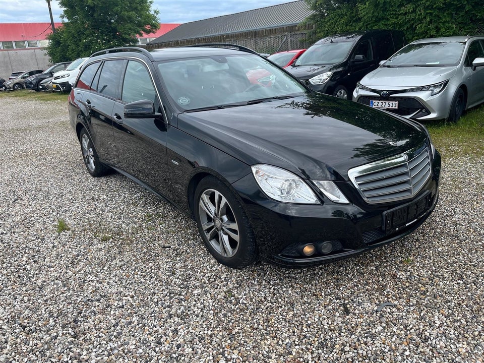 Mercedes E200 2,2 CDi stc. aut. BE 5d