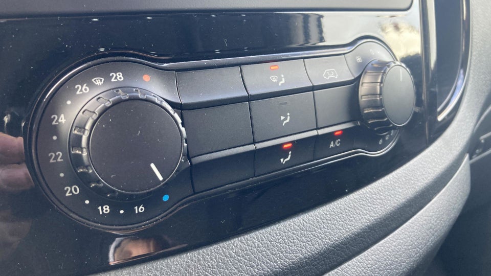 Mercedes Vito 114 2,0 CDi Kassevogn aut. L RWD