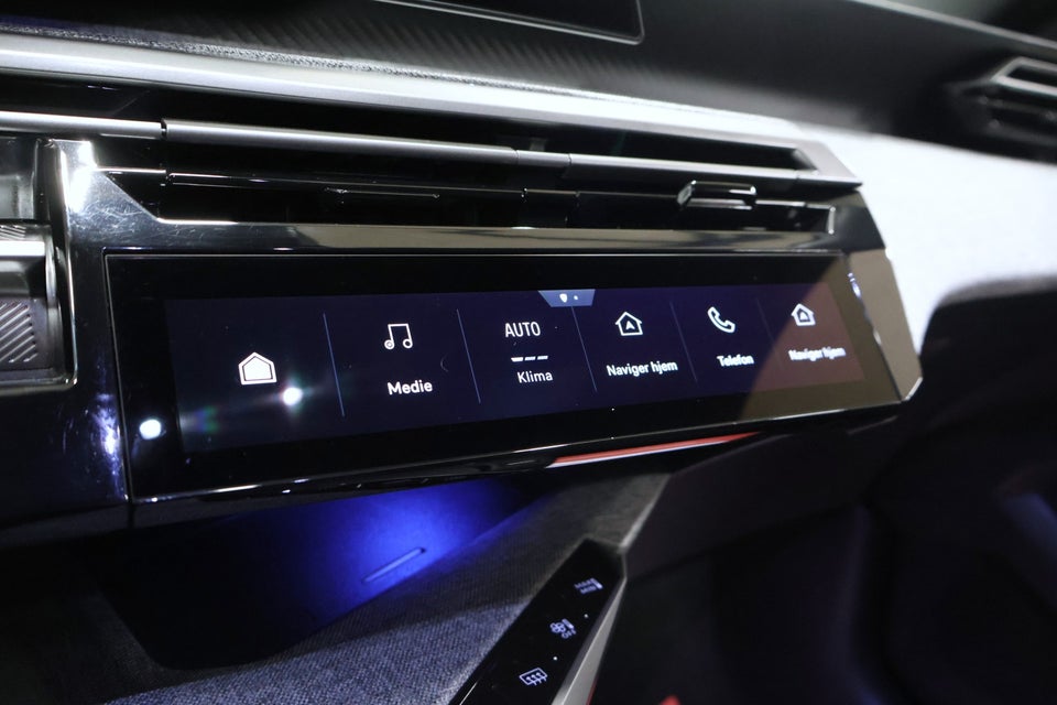 Peugeot e-3008 77 Allure Pack 5d