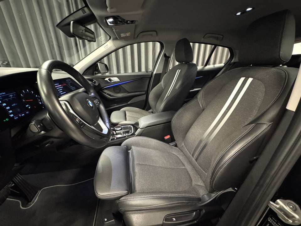 BMW 118i 1,5 Sport Line aut. 5d