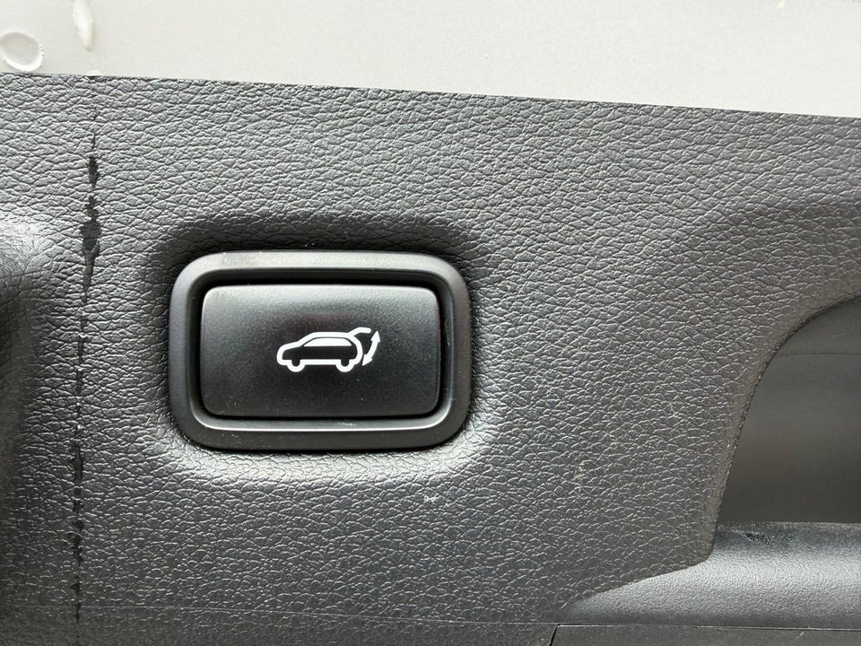 Kia XCeed 1,6 PHEV Upgrade DCT 5d