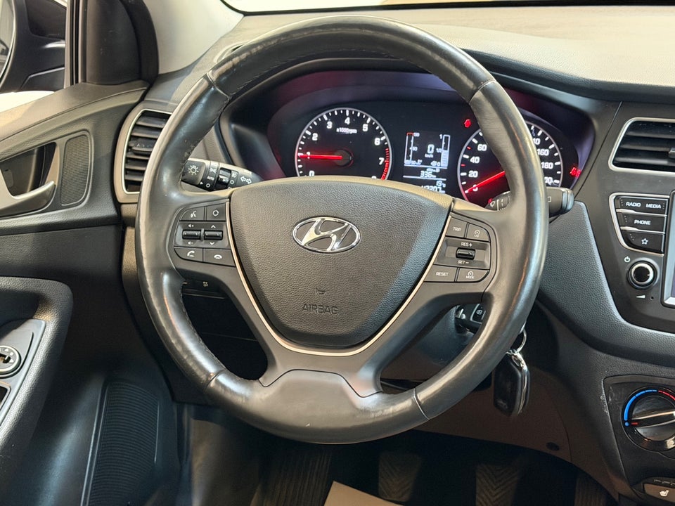 Hyundai i20 1,25 Trend 5d