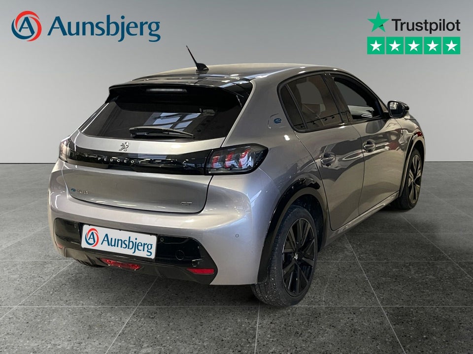 Peugeot e-208 50 GT 5d
