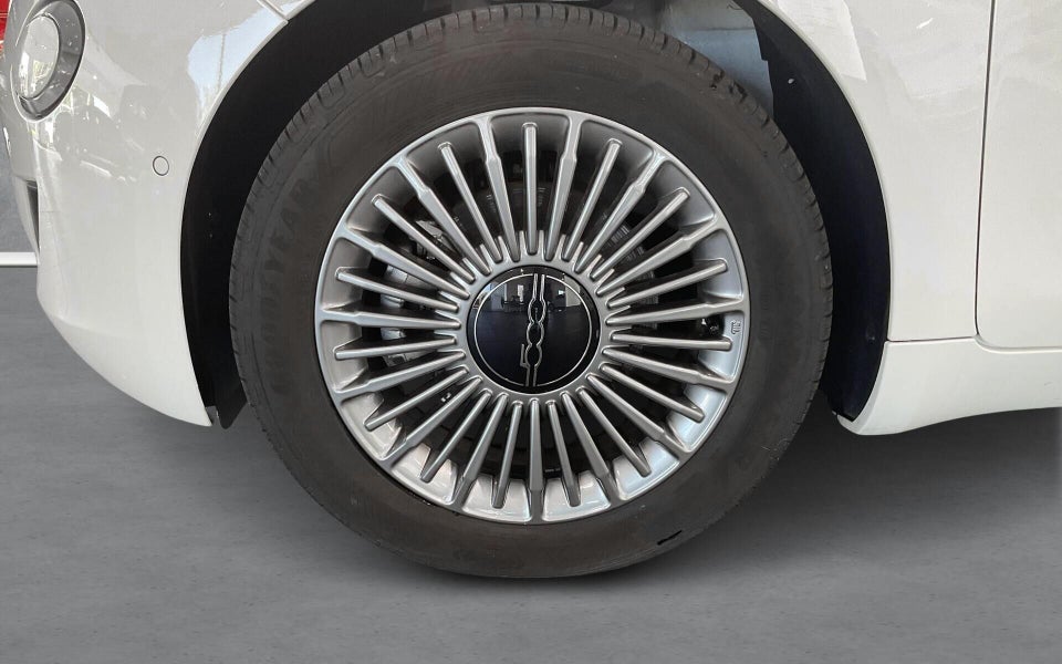 Fiat 500e 42 Icon 3d