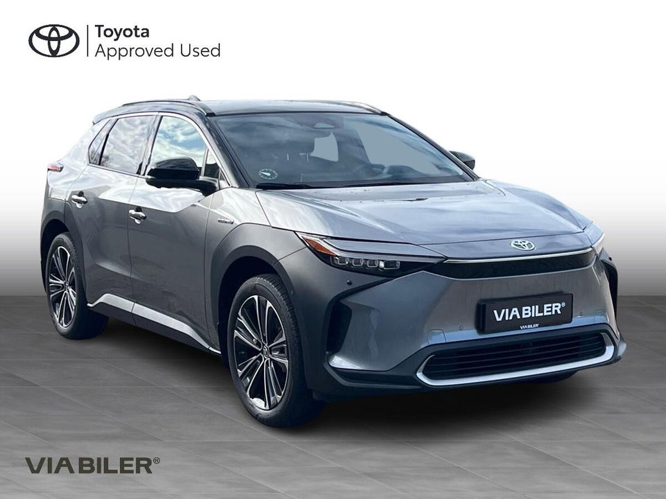 Toyota bZ4X Executive 5d