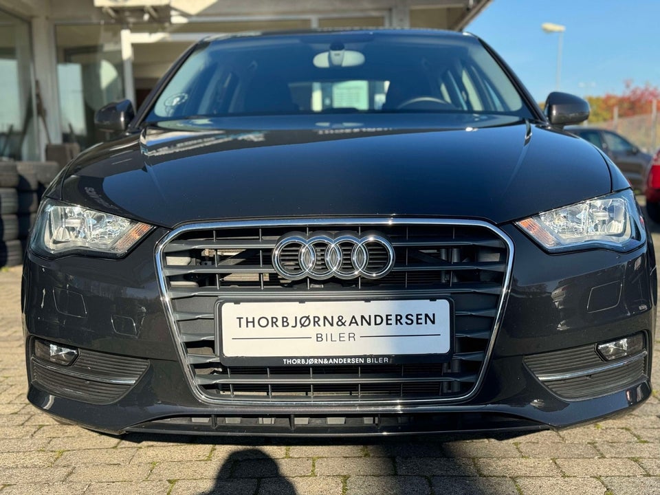 Audi A3 1,6 TDi Ambition Sportback 5d